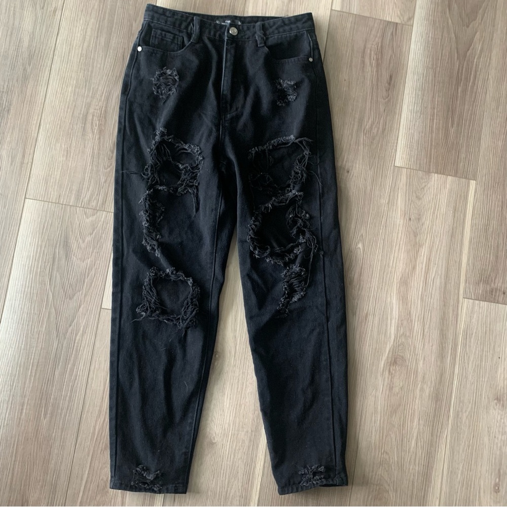 Misguided Riot Black High Rise Mom Jeans